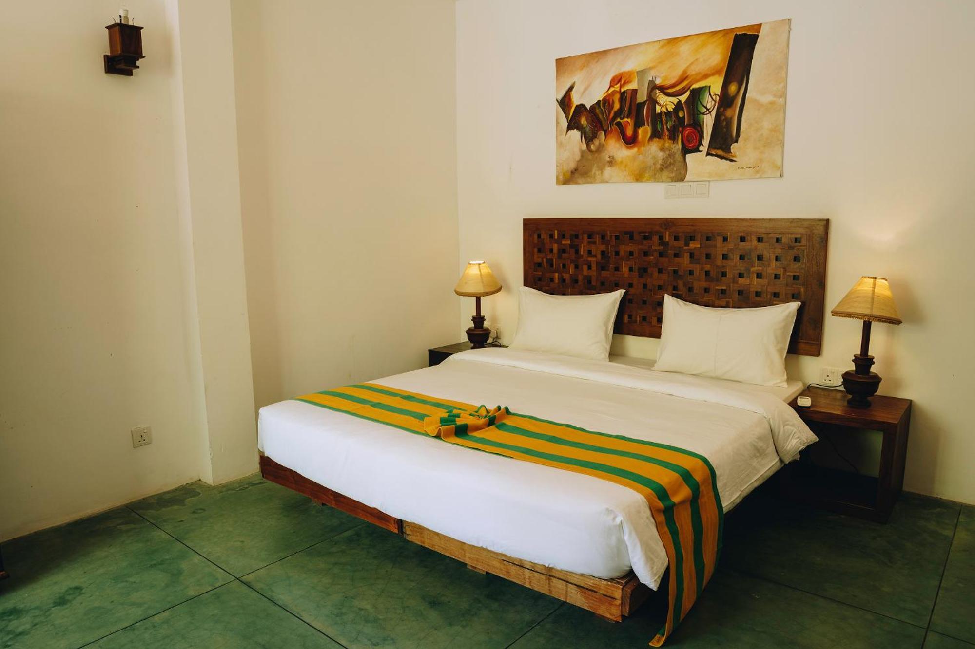 Yala Oga Reach Hotel Tissamaharama Eksteriør billede